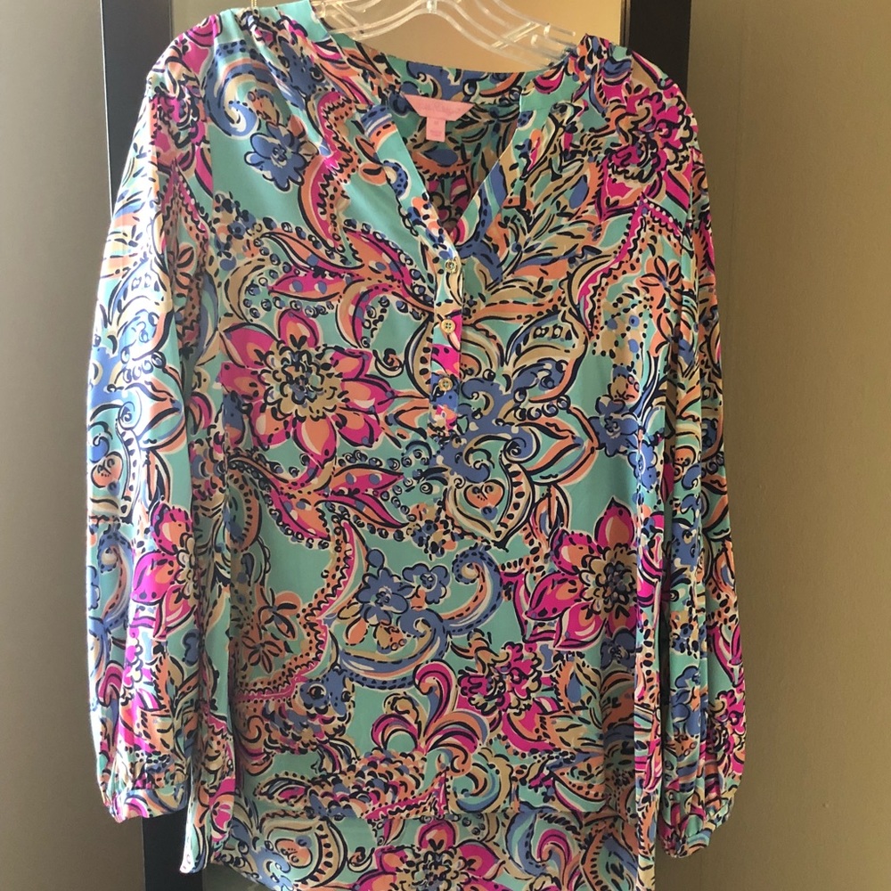 Lilly Pulitzer silk long sleeve blouse